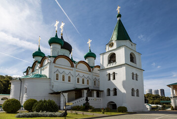 Nizhny Novgorod, Pechersky Ascension Monastery, Ascension Cathedral and bell tower. (1632). Russia