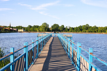 Naklejka premium bridge over the river