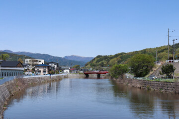 Obraz premium 天竜川（長野県岡谷市）
