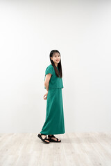 Fototapeta premium 爽やかな若い女性