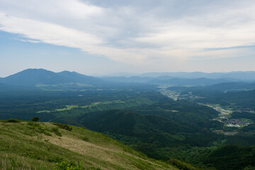 Fototapeta na wymiar 日本の岡山県と鳥取県の県境にある三平山の美しい風景