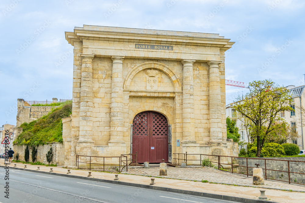 Wall mural Porte Royale, an old gate at the entrance of the city of La Rochelle, France