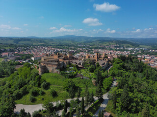 Fototapeta na wymiar aerial view of the northern slope of the medieval town of Certaldo Toscana