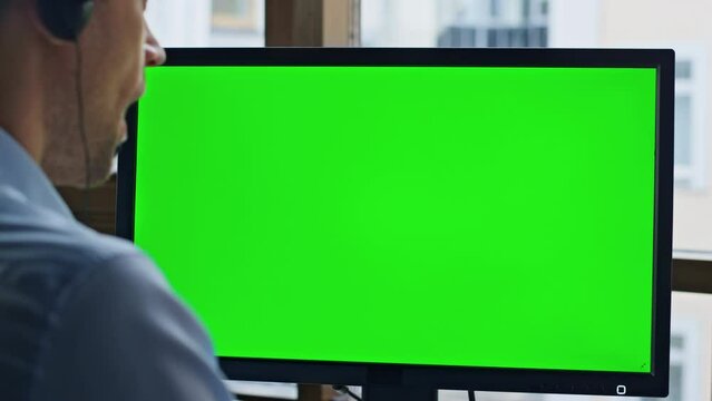 Client service mockup computer screen closeup. Chroma key green device in office