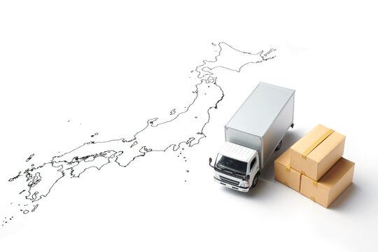 日本地図とトラック