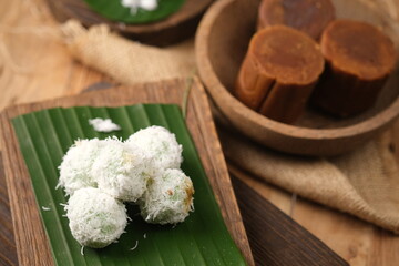 Kelepon, known outside Java as onde-onde, or kalalapun/kelelepon, is a type of traditional cake...