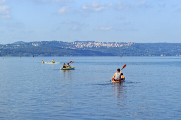 Les kayakistes