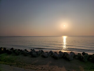 Sunrise on the sea. dawn on the seashore.