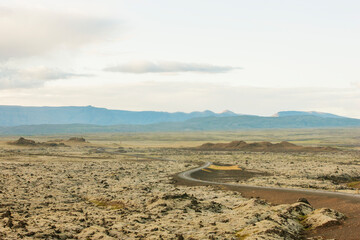 ヨーロッパの曲がりくねった道