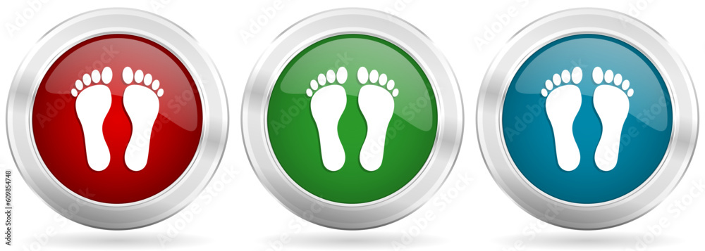 Aufkleber battery vector icon set. red, blue and green silver metallic web buttons with chrome border