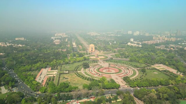 Delhi: Aerial view of capital city of India, iconic landmark India Gate (All India War Memorial) - landscape panorama of South Asia from above