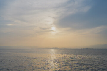 Naklejka premium 江ノ島弁天橋から見える夕陽