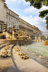 Neptune fountain located in Cheltenham town centre, England © Jim