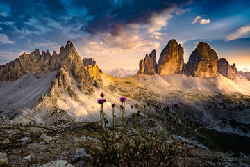 Epic view from Sextner Stein on Monte Paterno and Tre Cime mountain range in the evening. Tre Cime, Dolomites, South Tirol, Italy, Europe. - obrazy, fototapety, plakaty