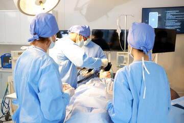 Doctors and assistants use defibrillators to save patients' lives.