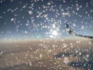 Obraz na płótnie Canvas ice flight