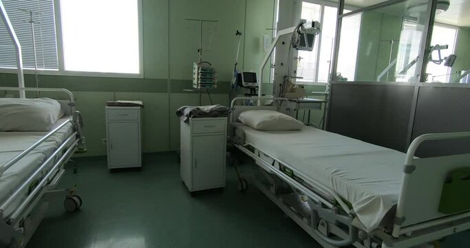 Beds in the postoperative ward. A ward for monitoring a patient in the intensive care unit. .