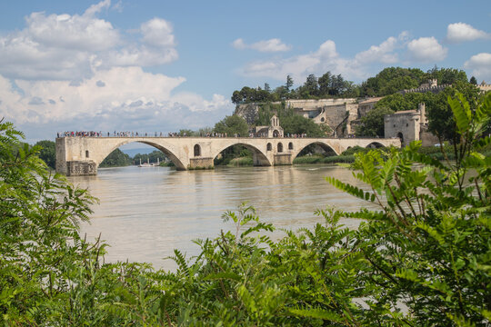 Le Pont d'Avignon.