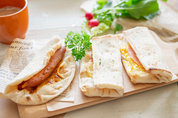 ラップサンドとコーヒー