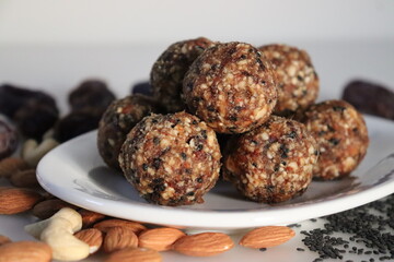Sugar free dates and nuts ladoo