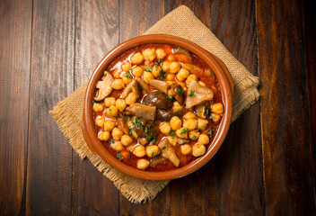 Garbanzos con setas