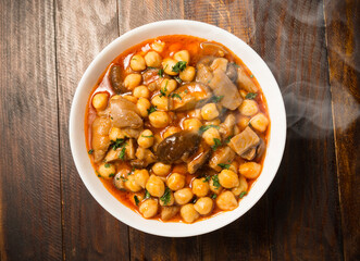 Garbanzos con setas