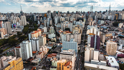 Cidade São Paulo Paisagem Urbana Estrada Via Rua Transporte Urbano Predios Céu Vila Itororó Arquitetura Engenharia Metrópole Telhados Bela Vista Liberdade América do Sul Carro Trânsito Tráfego Centro 