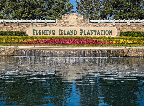 Fleming Island, Florida: Fleming Island Plantation, an unincorporated community south of Jacksonville at Highway US 17. 