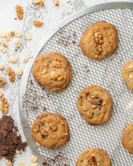 White chocolate and walnut Cookies