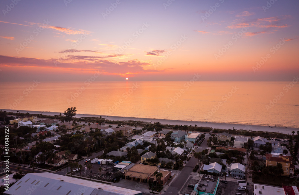 Wall mural Sunset over St. Pete beach