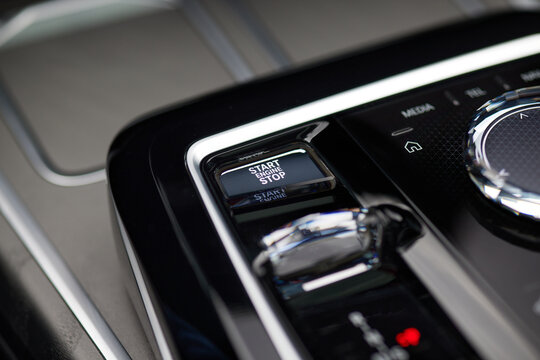 BMW 7 Series, G70, a modern premium limousine. Information on the central display about the automatic opening of the driver's door. On sale from 2023. Poland, Katowice 03.05.2023
