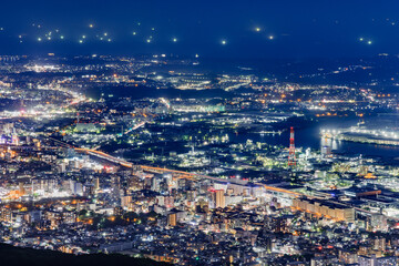 Fototapeta na wymiar 皿倉山から見る北九州の夜景