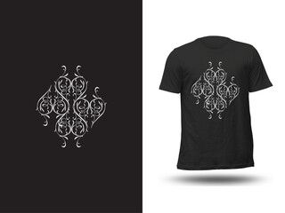 Women's calligraphic design t shirt 