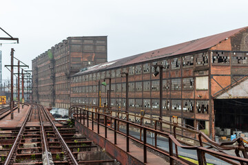 Fototapeta na wymiar Abandoned warehouse
