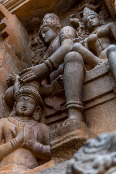 Statue of Rajaraja Cholan being blessed by Shivan and Parvathi in Gangai Konda Cholapuram temple in Tamil Nadu