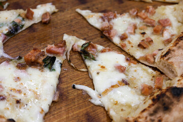 la pizza casereccia