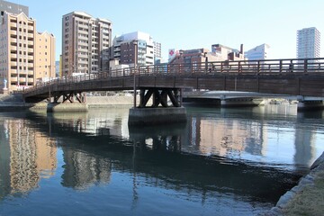 北九州市小倉北区の紫川と常盤橋