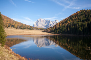Fototapeta na wymiar Alpine lake with dolomites in background, Calaita lake