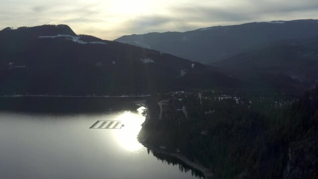 Sunny Days at Mabel Lake: Discovering the Tranquility of this Hidden Gem in British Columbia