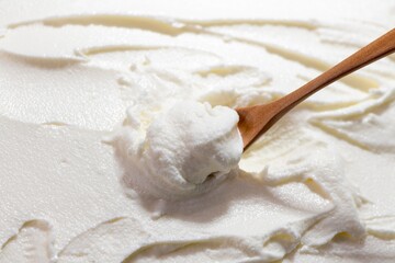 冷たくて美味しいミルクアイスクリーム