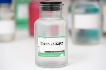 Freon CCl2F2