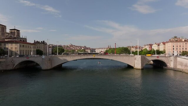 Sapone et vue Vieux Lyon, Fourvi&egrave;re, presqu'&icirc;le, Croix Rousse