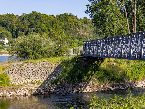 After the flood, a new pedestrian bridge was built over the Ahr, just before it flows into the Rhine
