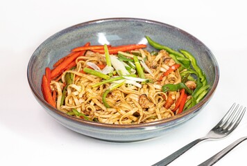 Garlic Pepper Chicken Noodles