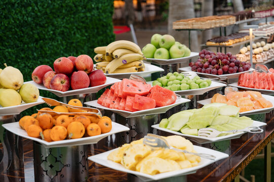 desserts on barbeque buffet