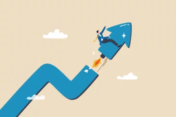 Fotobehang Investment growth boosting profit earning, increase market return or boost growth, growing fast, startup launch project or improvement concept, businessman riding rising up arrow with rocket booster. © Nuthawut