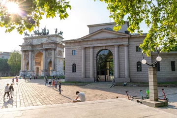 Fototapete Rund Milan, Italy - May 06 2023: Milan city gate Porta Sempione in sunny weather © DZiegler