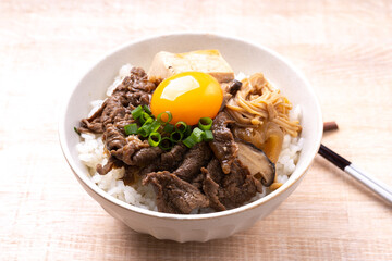 肉豆腐丼