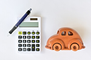 自動車保有にかかる経費と税金