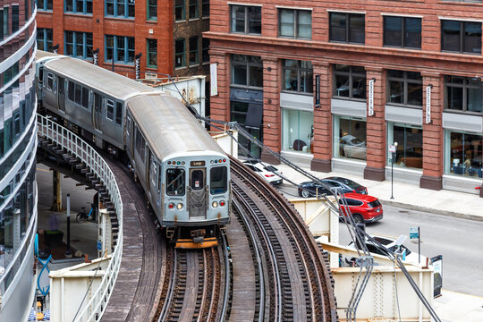 Chicago "L" Elevated Metro rapid rail transit train public transport in Chicago, United States